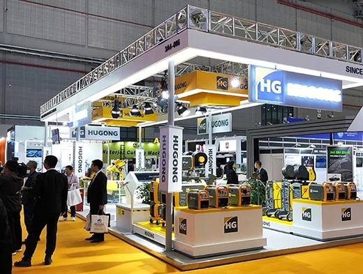 进博会首日南宫28意大利CEA展位精彩泛起